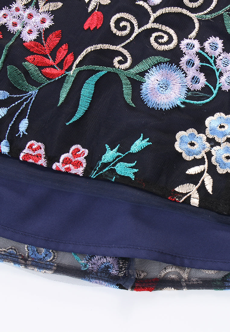 Noir Jardin Brodé Dress