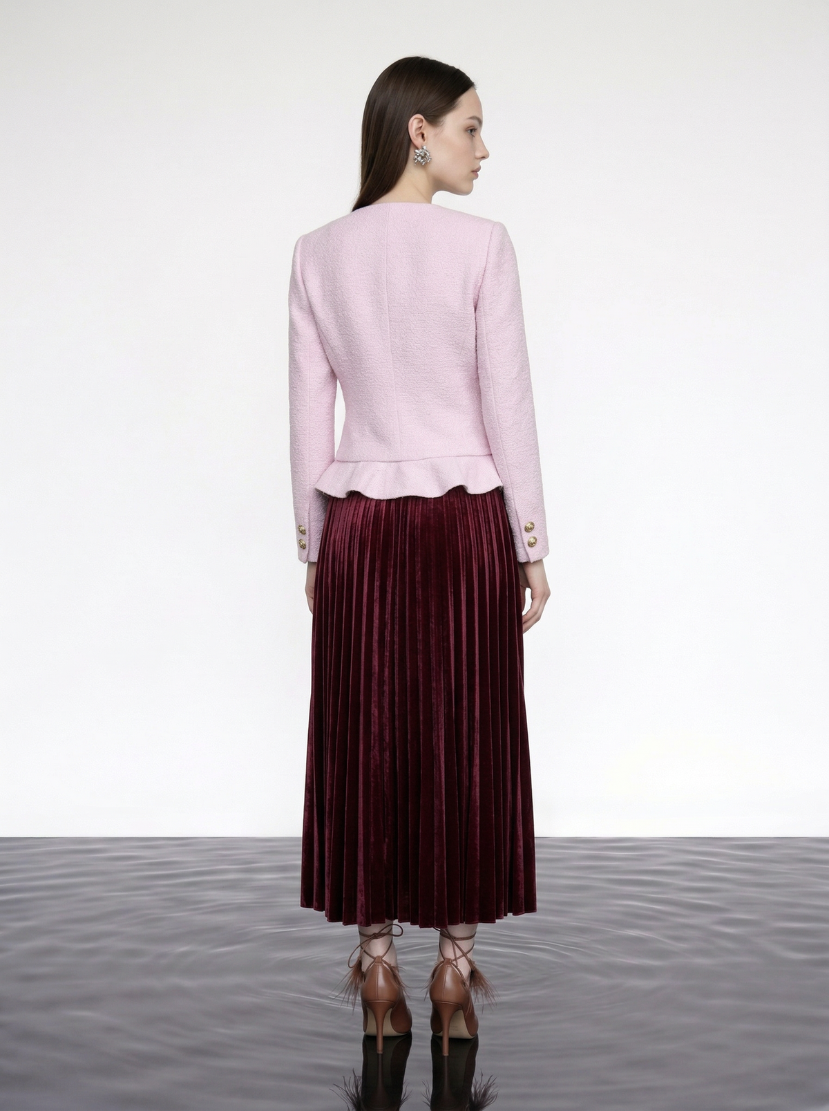 Plissé Noir Midi Skirt