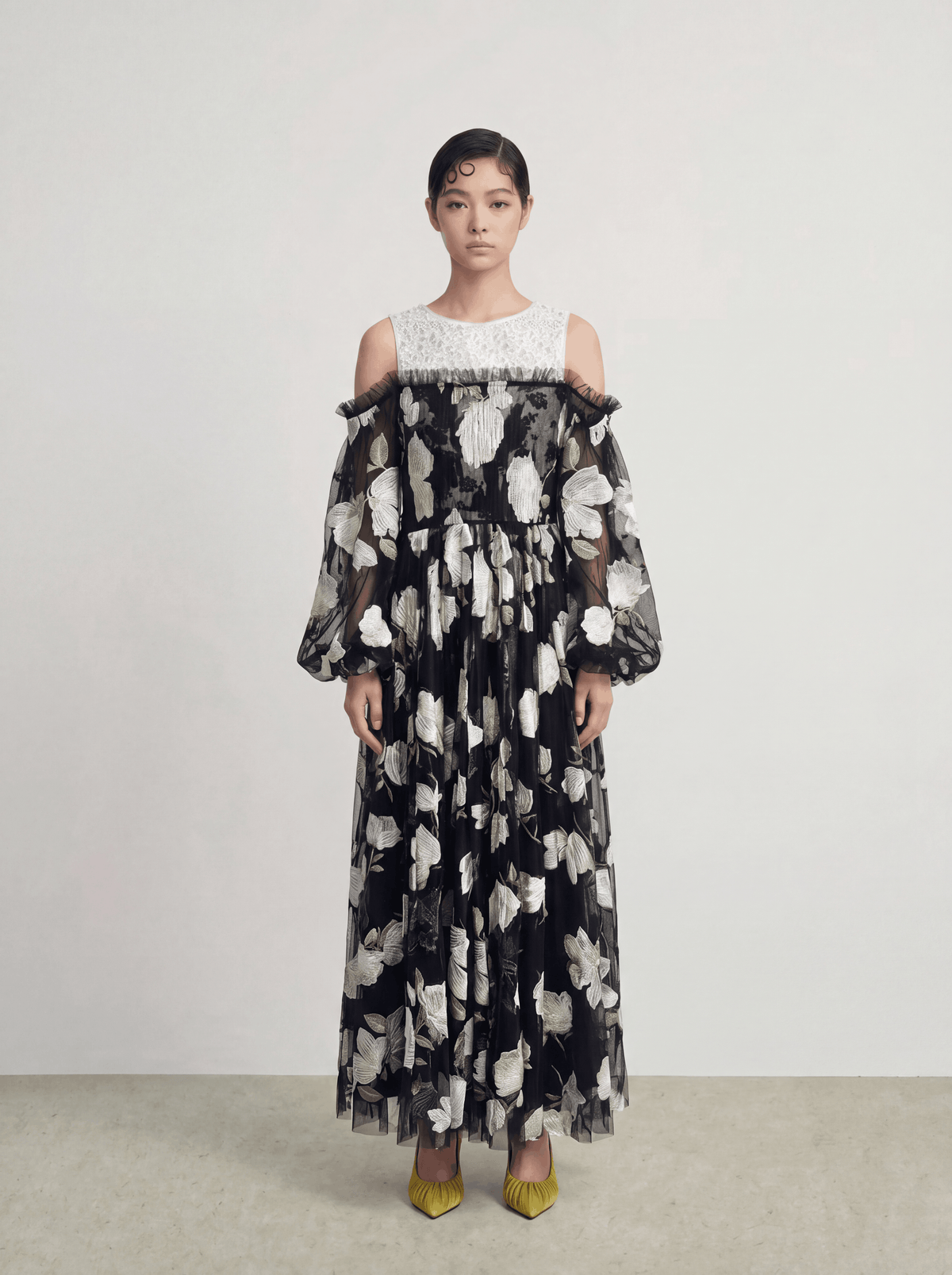 Dentelle Jardin Contrast Dress