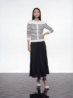Noir Flared Pleated Skirt
