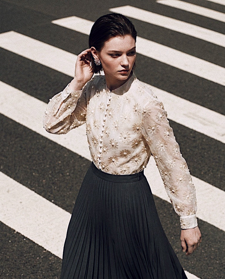 Ivory Daisy Embroidered Blouse