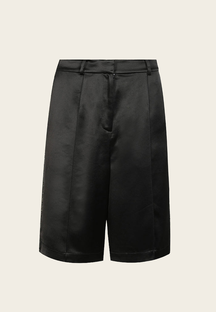 Black Satin Knee-length Shorts - MOISELLE