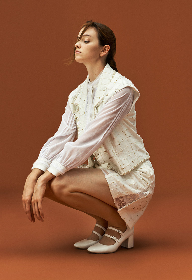 Golden Detail White Tweed Shorts - MOISELLE