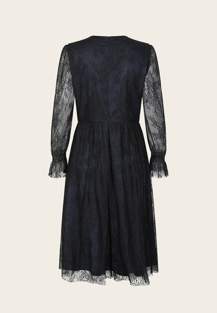Gloriana Lace-trimmed Long Sleeve Midi Dress - MOISELLE
