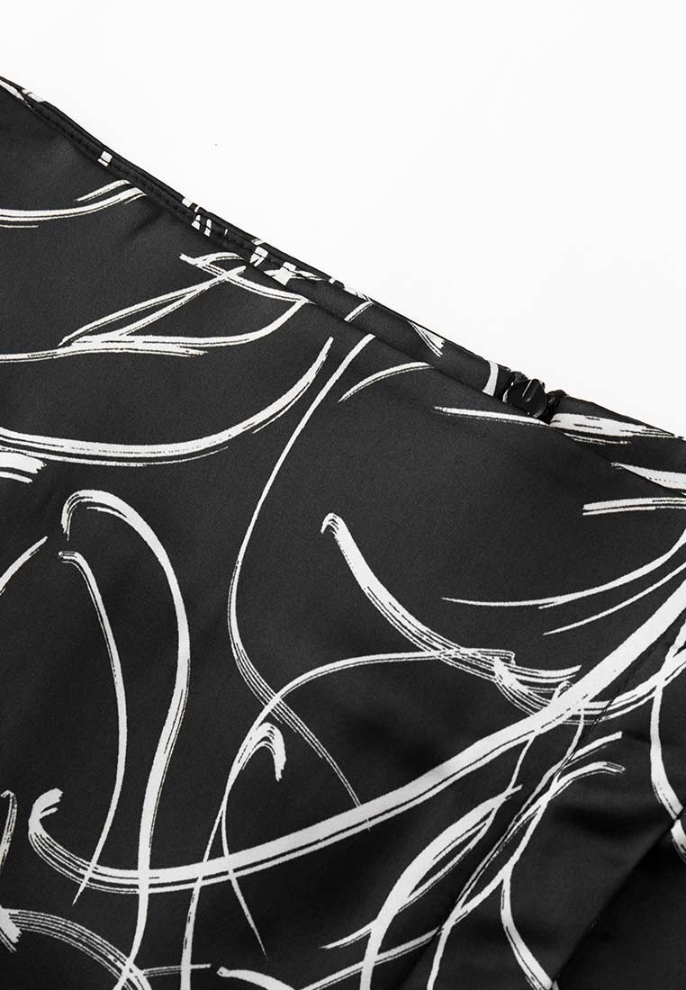 Satin Pleated Detail Skirt - MOISELLE