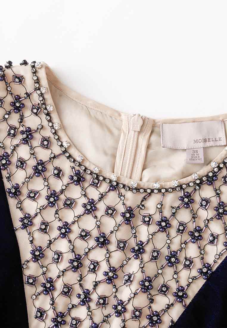 Crystal and Bead Embellished Sleeveless Velvet Dress - MOISELLE