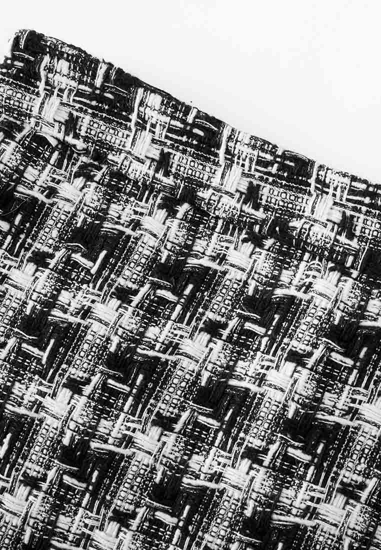 Tweed Plaid Pattern Slit Skirt - MOISELLE