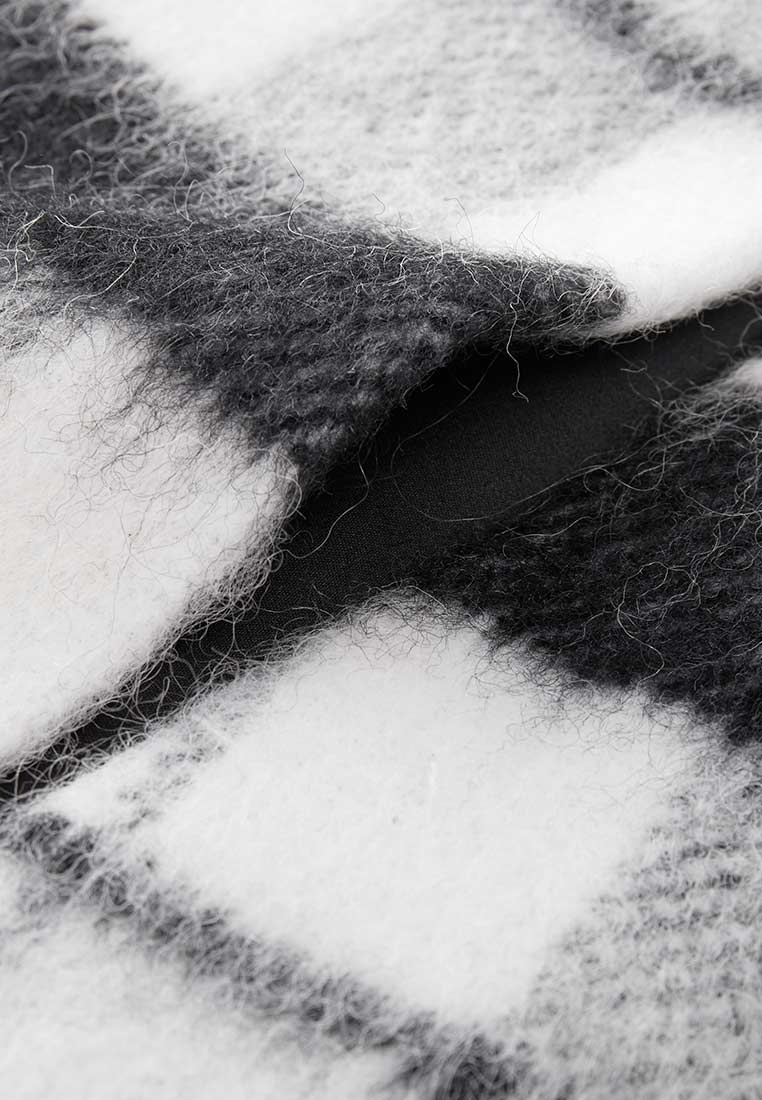 Black Plaid Wool Long Cape - MOISELLE