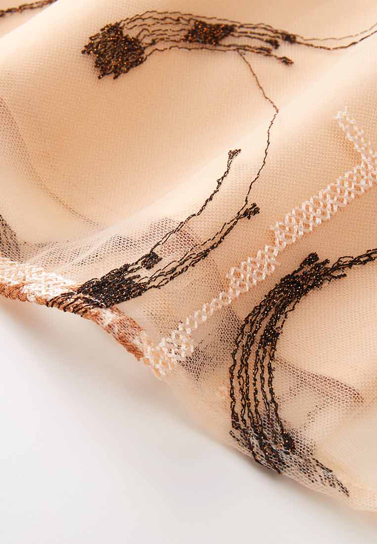 Beige Embroidered Long-sleeved Cocktail Dress - MOISELLE