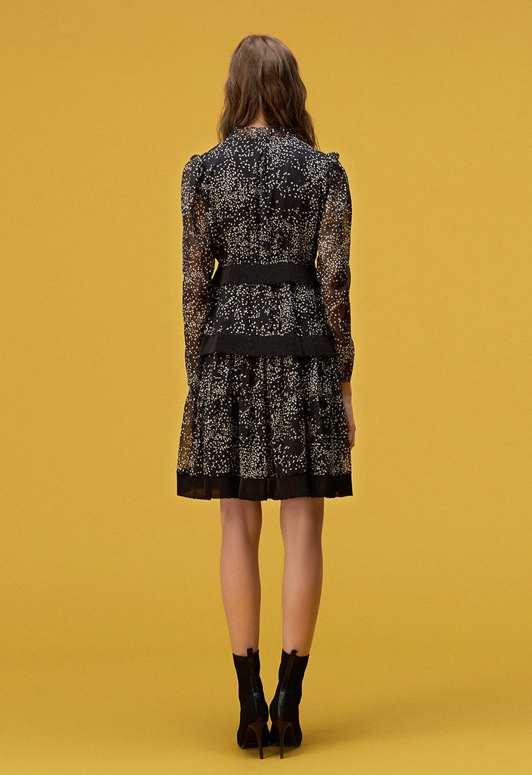 Petal Pattern Black Ruffle Dress - MOISELLE