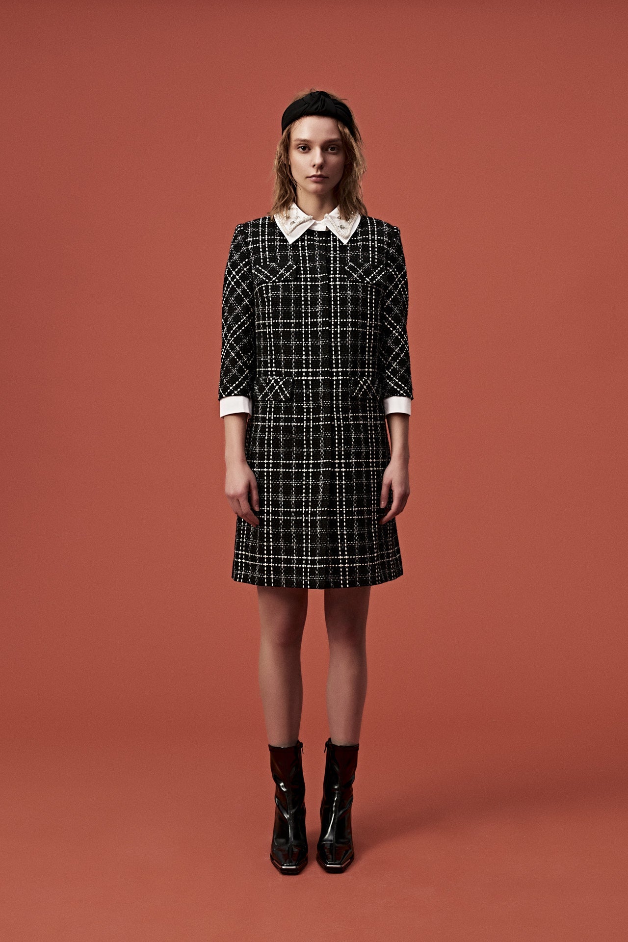 Beaded White Lapel Black Tweed Dress - MOISELLE